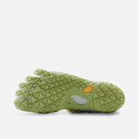Breezandal Men's Ivory and Green, open upper that lets air circulate