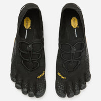 Groundsplay LS Men's Black, micro-lugs spread across the sole