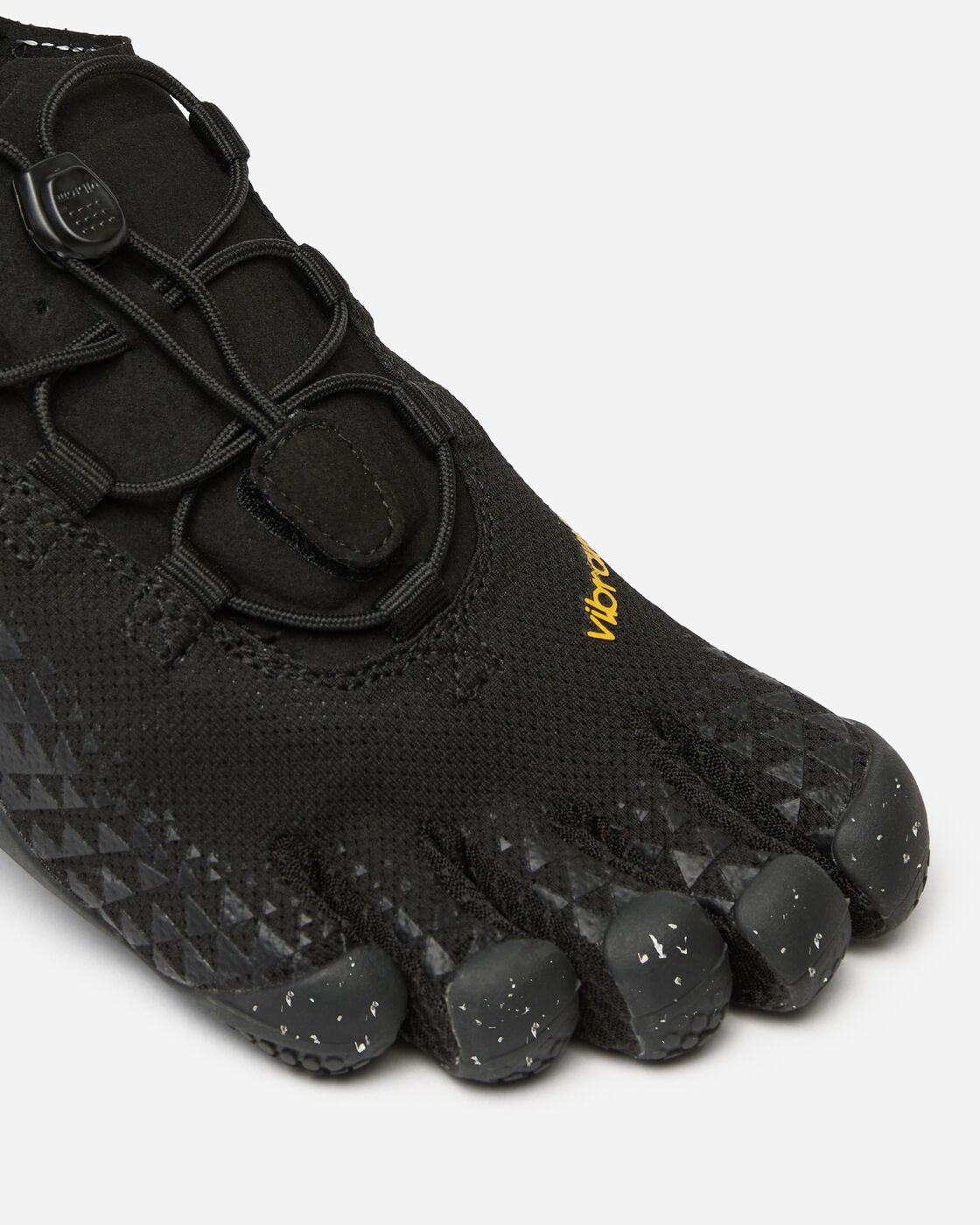 Groundsplay LS Men's Black, lacing and highly articulated construction