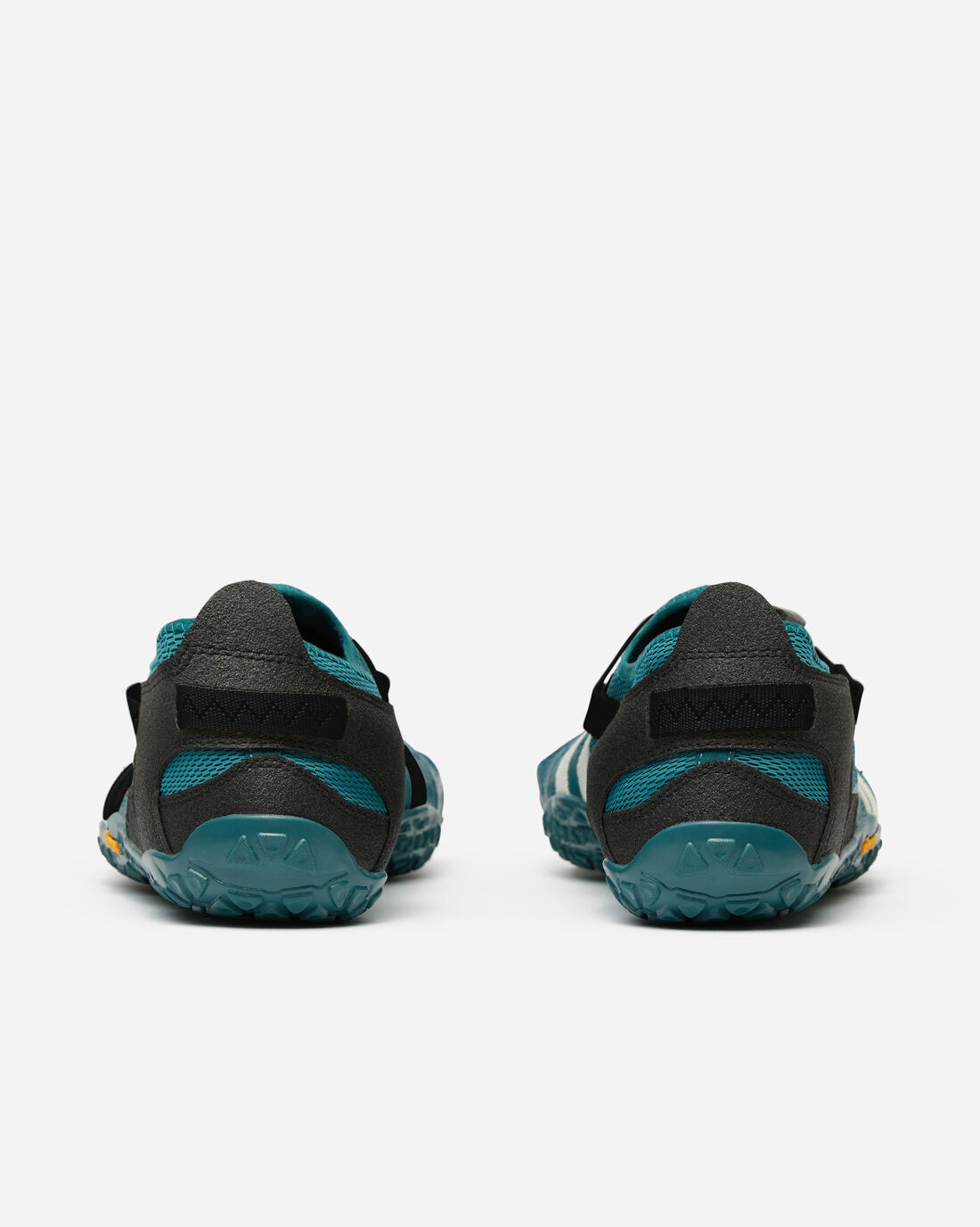 Spidrwalk Teal and Black, breathable, debris-resistant upper