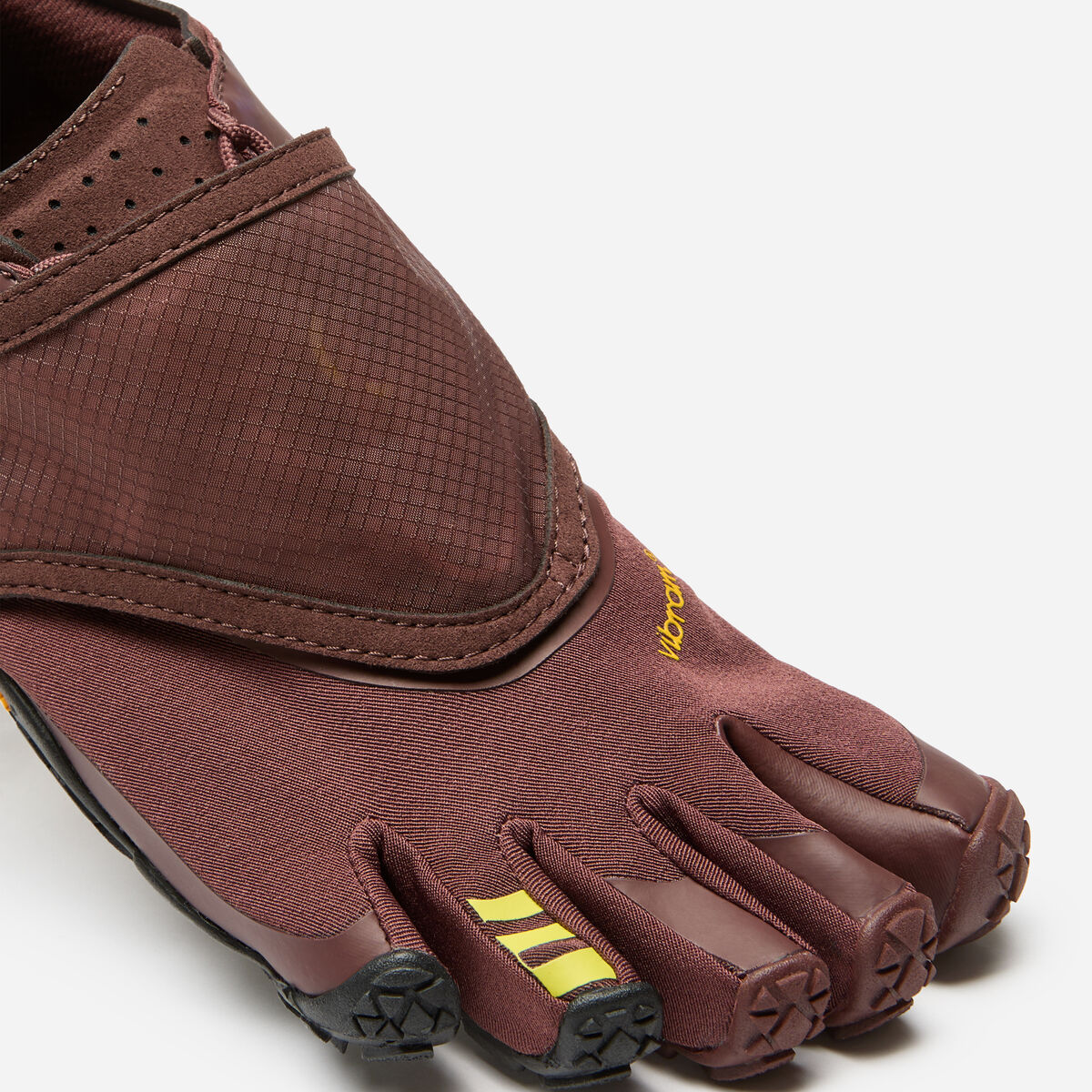 Trailope Men's Brown and Black, upper with debris guard