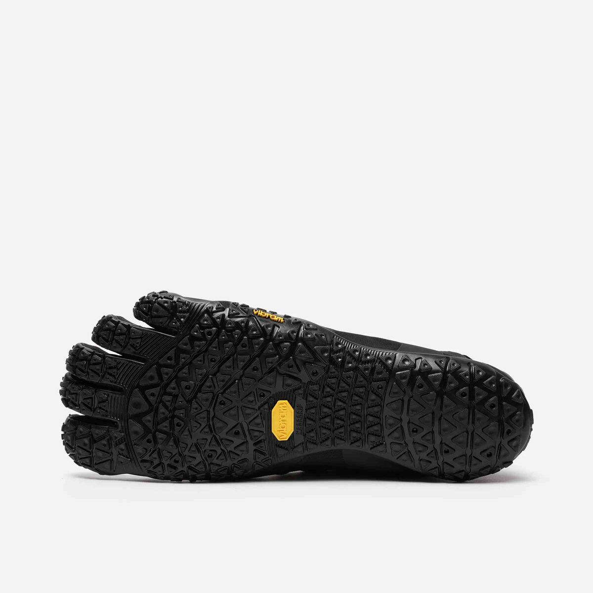 V-Alpha Black, toe shoe for hiking
