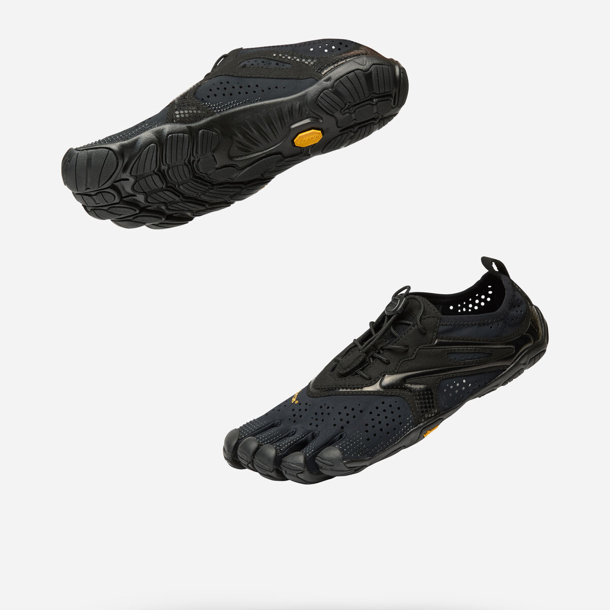 Pair of V-Run Black for minimalist running