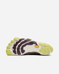 V-Run Black and Plum, lightweight running model